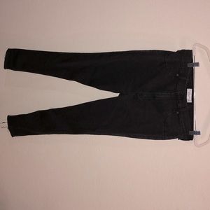 Black skinny jeggings